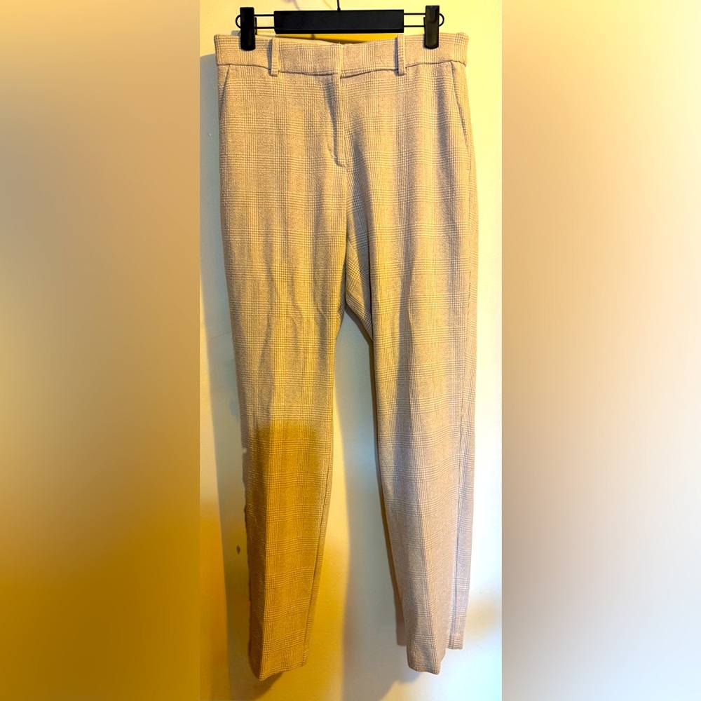 H&M Beige Plaid Textured Trousers. Size 8